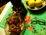 タヒチアンノニジュースと葡萄